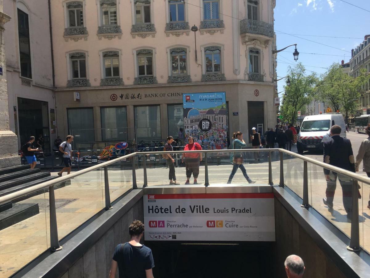 Le Calme De L'Opera. Apartamento Lyon Exterior foto