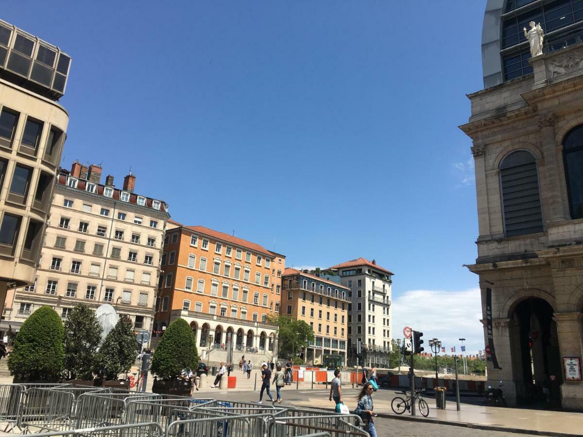 Le Calme De L'Opera. Apartamento Lyon Exterior foto